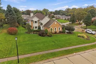701 Glencarlyn Ave, Louisville, OH 44641 - Photo 5
