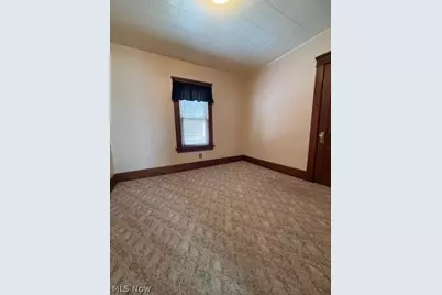 1131 Murray Avenue, Akron, OH 44310 - Photo 15