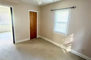 372 E Jefferson St, Jefferson, OH 44047 - Photo 13