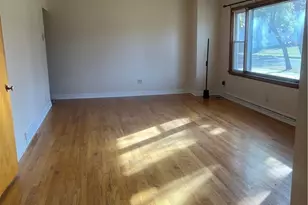 87 W Woodsdale Ave, Akron, OH 44301 - Photo 11