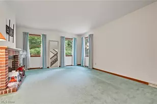 1910 Lillian Rd, Stow, OH 44224 - Photo 5