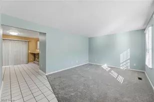 75 Dover Pl Ln, Northfield Center, OH 44067 - Photo 9