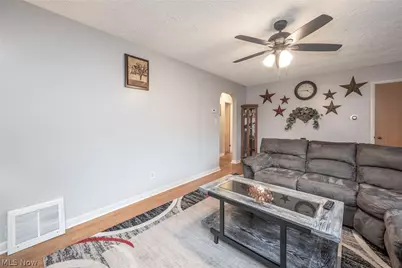 1484 Elm Grove Avenue, Akron, OH 44312 - Photo 9