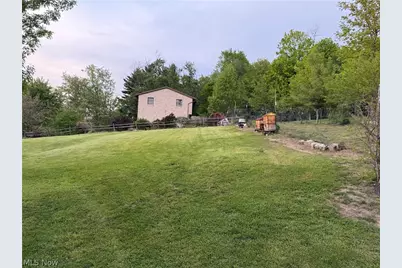 54599 Colerain Pike, Martins Ferry, OH 43935 - Photo 11