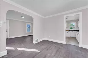13510 Wainstead Ave, Loveland, OH 44111 - Photo 7