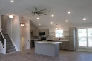 2887 Nancy Cir, Brunswick, OH 44212 - Photo 3