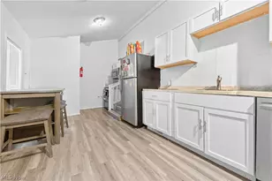 572 East Ave, Akron, OH 44320 - Photo 7