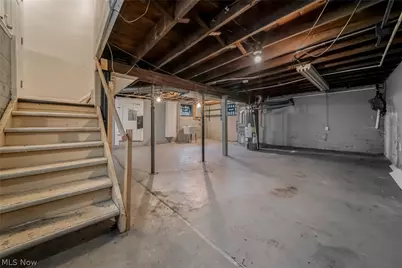 18107 East Park Drive, Loveland, OH 44119 - Photo 35