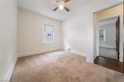 18107 East Park Drive, Loveland, OH 44119 - Photo 27