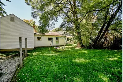 332 Gnau Avenue SW, Massillon, OH 44646 - Photo 5