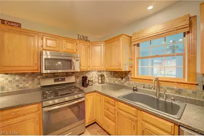 9831 Aldridge Drive, Columbia Station, OH 44028 - Photo 15