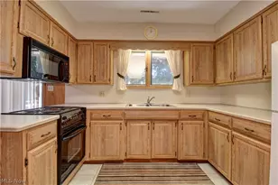 170 Bucy Dr, Killbuck, OH 44637 - Photo 9