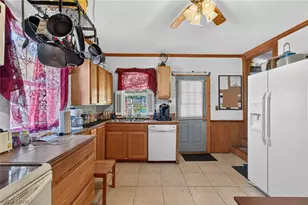922 1st St NE, Massillon, OH 44646 - Photo 11