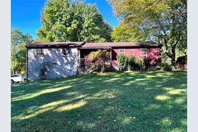 6160 Highland Avenue, Lordstown, OH 44481 - Photo 1