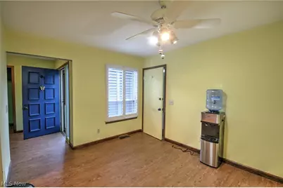 1418 Easthill Square NE, Canton, OH 44714 - Photo 17