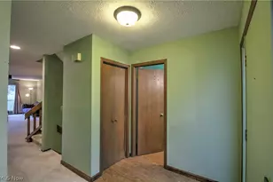 1418 Easthill Square NE, Canton, OH 44714 - Photo 5