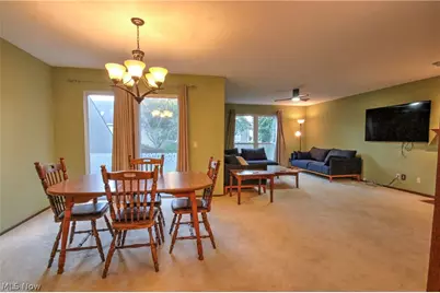 1418 Easthill Square NE, Canton, OH 44714 - Photo 13