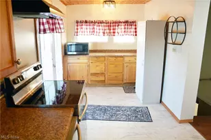 1113 S Broadway St, New Philadelphia, OH 44663 - Photo 23