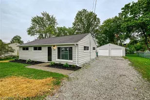 1828 Glenwood Dr, Twinsburg, OH 44087 - Photo 3