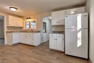 361 Lessig Ave, Akron, OH 44312 - Photo 7