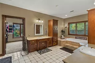 411 Donahey Ave NE, New Philadelphia, OH 44663 - Photo 9