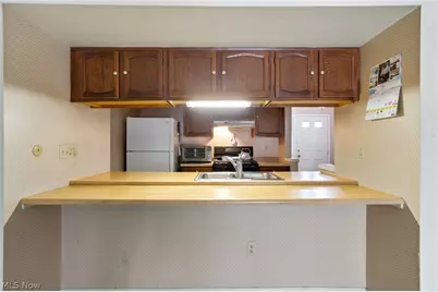 3913 Lake Run Boulevard, Stow, OH 44224 - Photo 11