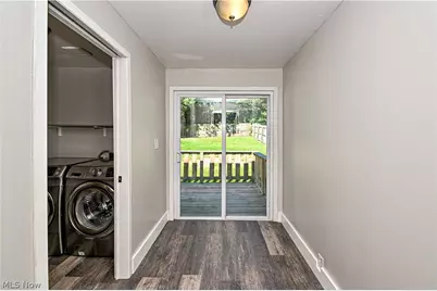 1425 34th Street NW, Canton, OH 44709 - Photo 5