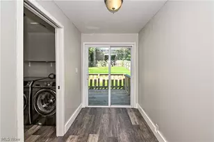 1425 34th St NW, Canton, OH 44709 - Photo 5