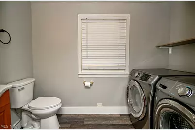 1425 34th Street NW, Canton, OH 44709 - Photo 3