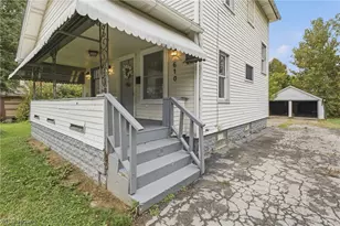 610 Mabel St, Youngstown, OH 44502 - Photo 3