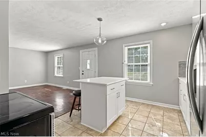 113 Adams Avenue, Cuyahoga Falls, OH 44221 - Photo 11