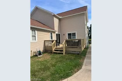 2186 E 40th Street, Loveland, OH 44103 - Photo 3