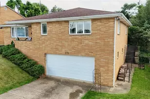 115 Forest Rd, Weirton, WV 26062 - Photo 3