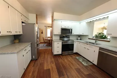 115 Forest Road, Weirton, WV 26062 - Photo 11