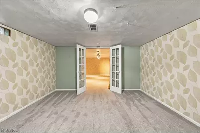 622 Summit Street SE, North Canton, OH 44720 - Photo 29