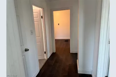 1418 Wyandotte Avenue #UP, Oakwood, OH 44107 - Photo 3
