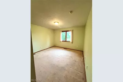 33037 Pebblebrook Drive, North Ridgeville, OH 44039 - Photo 27