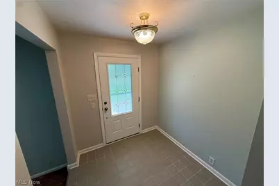 1927 N Walnut Street, Dover, OH 44622 - Photo 5