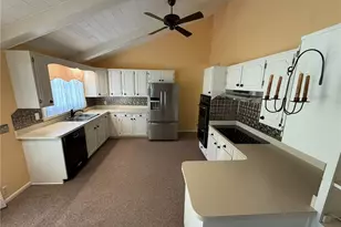 1927 N Walnut St, Dover, OH 44622 - Photo 13