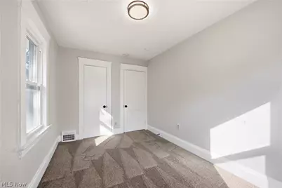 904 E 144th Street, Loveland, OH 44110 - Photo 25