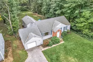 7454 Broadmoor Cir, Mentor, OH 44060 - Photo 3