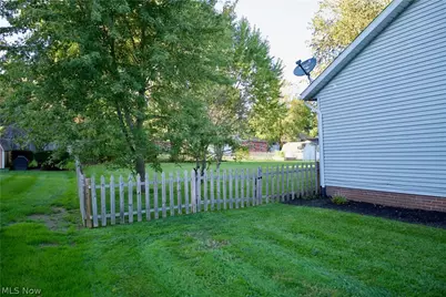 3114 List Street NW, Massillon, OH 44646 - Photo 7