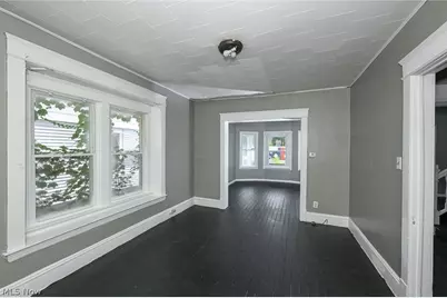 6153 Morton Avenue, Loveland, OH 44127 - Photo 9