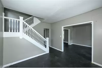 6153 Morton Avenue, Loveland, OH 44127 - Photo 3