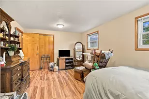 314 Monroe St, Dover, OH 44622 - Photo 17