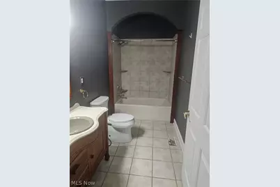 80 Medina Road, Medina, OH 44256 - Photo 9