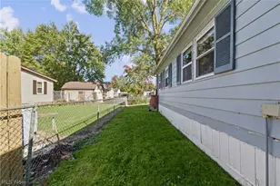 104 Pike Ct, LaGrange, OH 44050 - Photo 29