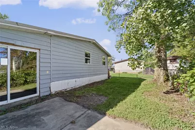 104 Pike Court, LaGrange, OH 44050 - Photo 31