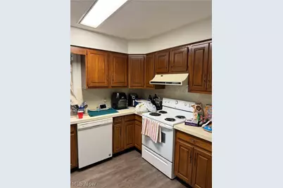 473-475 S Frank Boulevard, Akron, OH 44313 - Photo 5