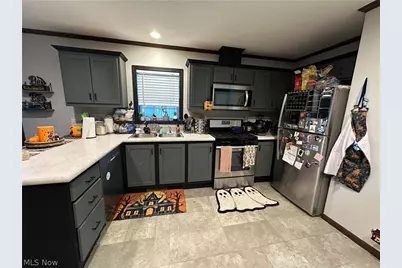 17 Westwoods, Amherst, OH 44001 - Photo 3